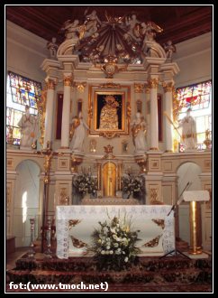 O�tarz g��wny.